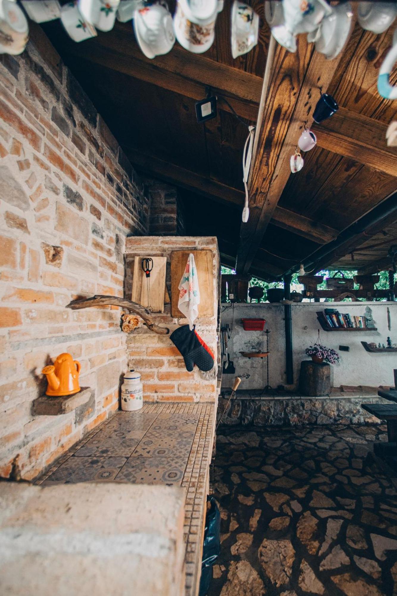 Villa Shu Krimovica Exteriör bild