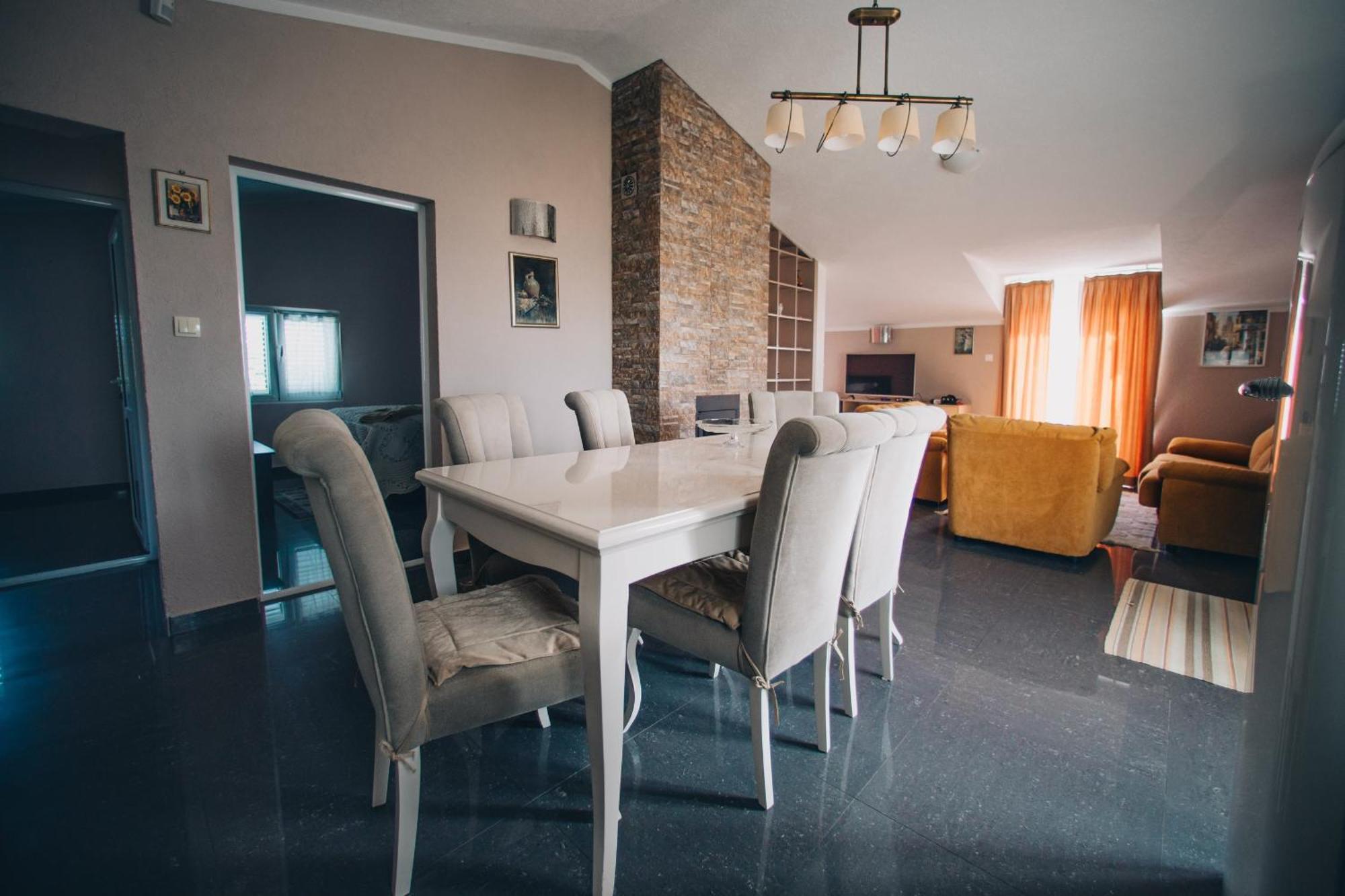 Villa Shu Krimovica Exteriör bild