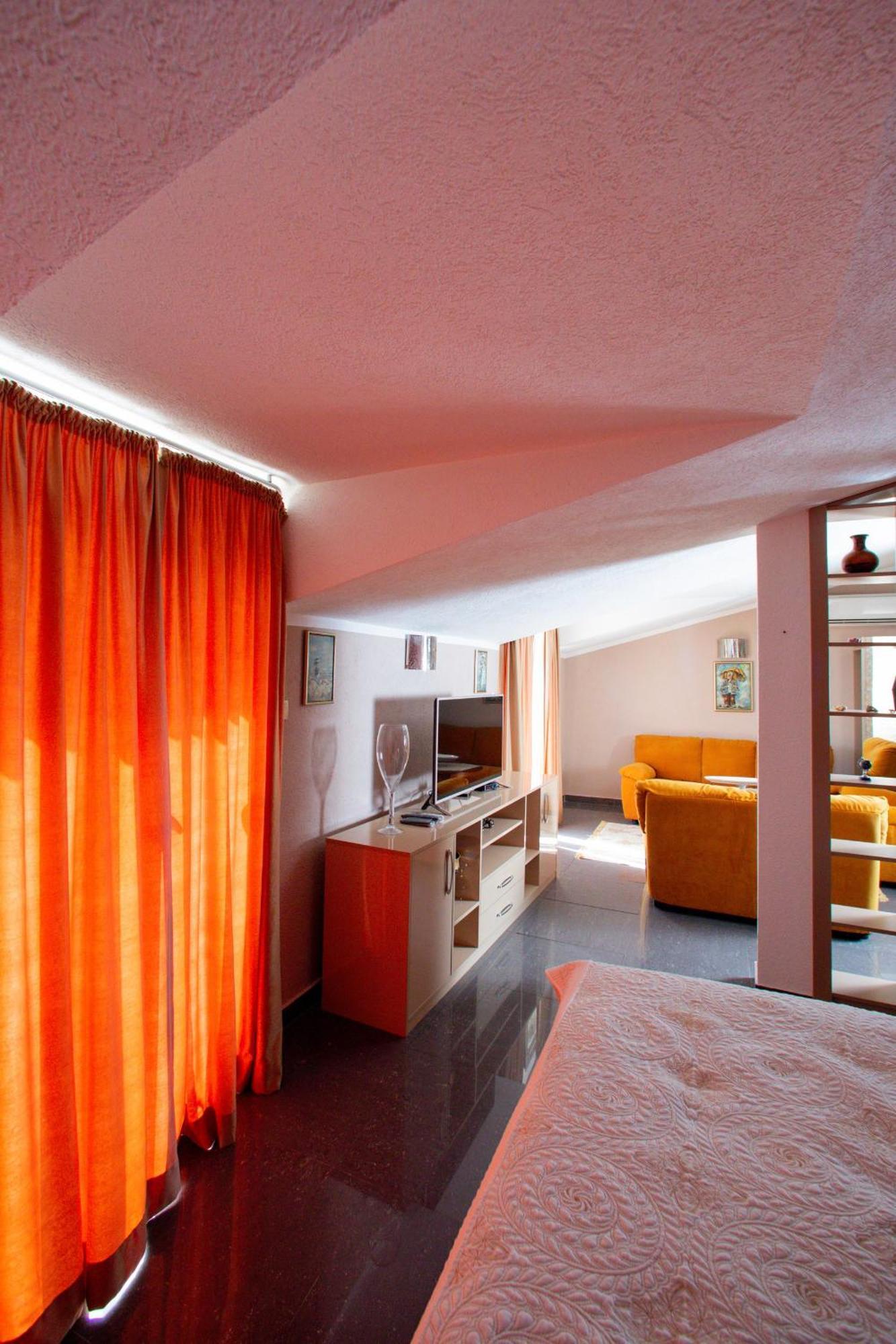 Villa Shu Krimovica Exteriör bild